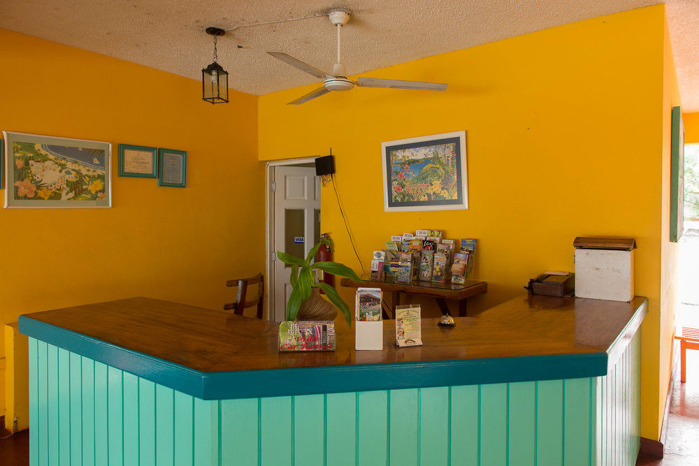 Tropical Court Inn New קינגסטון מראה חיצוני תמונה