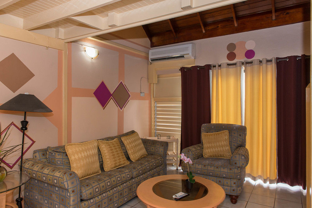 Tropical Court Inn New קינגסטון מראה חיצוני תמונה